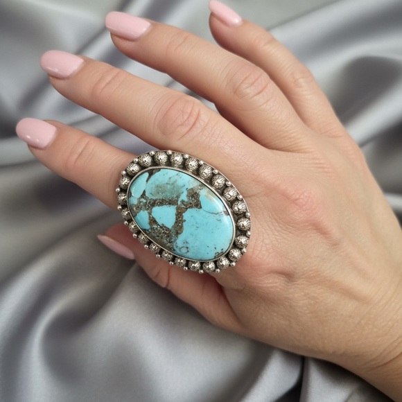 Genuine kingman Turquoise‎ and Sterling Silver Statement Ring
